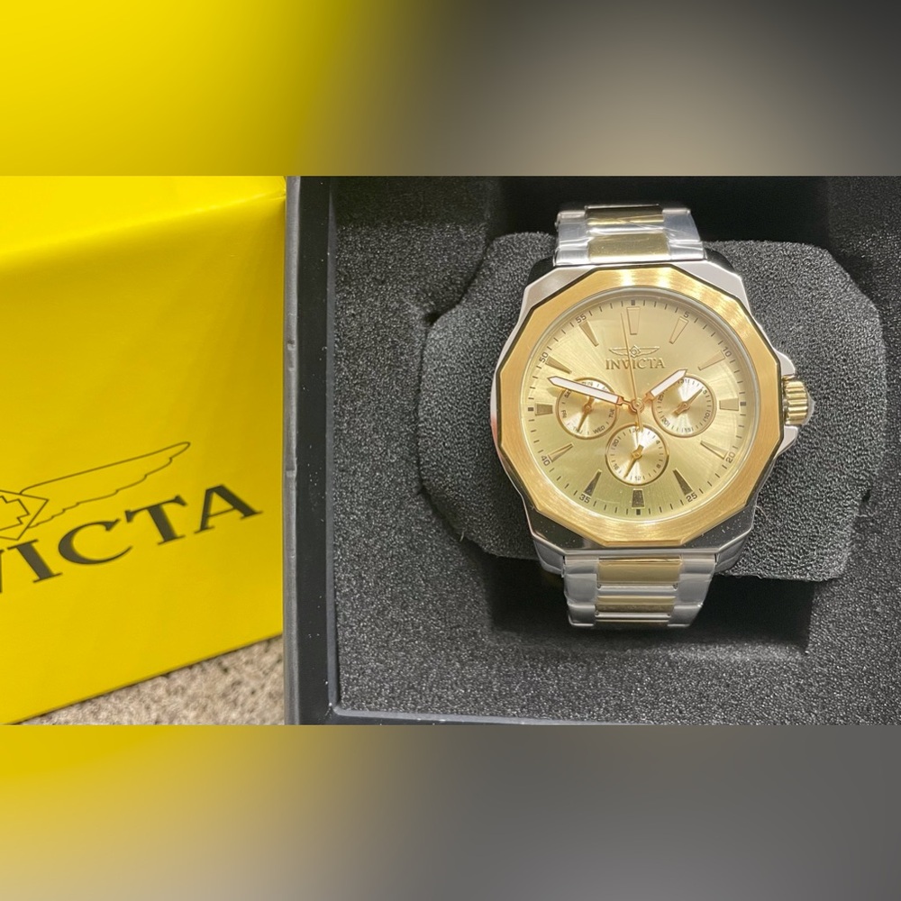 Invicta Speedway Watch